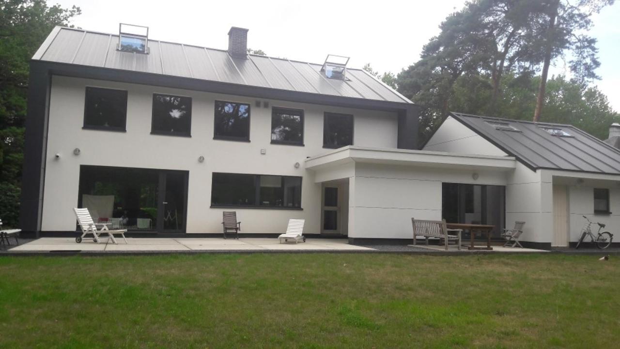 Golf Apartment Schilde Eksteriør bilde